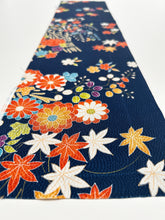 画像をギャラリービューアに読み込む, 鮫小紋地紋に楓菊荻模様【長丈シュッケニ・丈91㎝】