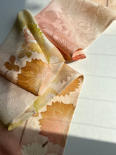 画像をギャラリービューアに読み込む, 地紋お越し菊枝模様の暈し染め【長】