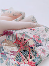 画像をギャラリービューアに読み込む, 鼓模様金箔銀箔暈し模様【六つ釦】