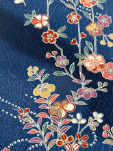 画像をギャラリービューアに読み込む, 膨れ織り地に鳳凰鹿子ヱ霧花模様【サイドギャザーワンピース】