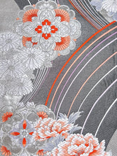 画像をギャラリービューアに読み込む, 曲線絵に唐花牡丹模様②【ケニガマ・小】