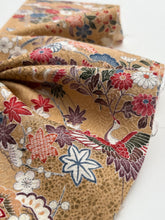 画像をギャラリービューアに読み込む, 膨れ織りに鶴・四季草花模様【長丈シュッケニ・丈91㎝】