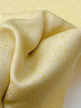 画像をギャラリービューアに読み込む, 斑点地紋に水彩花模様【六つ釦】