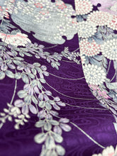 画像をギャラリービューアに読み込む, 流水地紋に雪輪模様草花尽くし【長丈シュッケニ・丈91㎝】