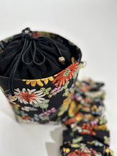 画像をギャラリービューアに読み込む, 菊荻竹金彩縁に紗綾型地紋