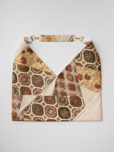 画像をギャラリービューアに読み込む, 蜀江華模様に花菱唐草花模様【あずま型 大】上物