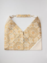 画像をギャラリービューアに読み込む, 裂取宝相華蜀江華模様【あずま型 大】上物