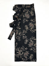 画像をギャラリービューアに読み込む, 椿模様大島【長丈シュッケニ】