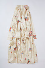 画像をギャラリービューアに読み込む, 御所車に芝地紋【六つ釦】