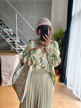 画像をギャラリービューアに読み込む, 暈し草花模様