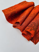 画像をギャラリービューアに読み込む, 木々草花の影絵模様【六つ釦】