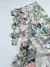 画像をギャラリービューアに読み込む, 車絵に藤花模様【長丈シュッケニ】