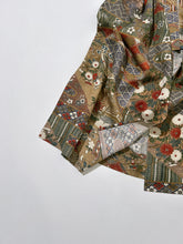 画像をギャラリービューアに読み込む, 膨れ織に荻菊蝶模様【四つ釦】