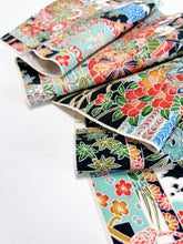画像をギャラリービューアに読み込む, 短冊絵に花車古典模様【ティアード】