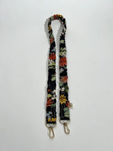 画像をギャラリービューアに読み込む, ②菊荻竹金彩縁に紗綾型地紋【ショルダー単品】