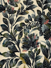 画像をギャラリービューアに読み込む, アンティーク・銀彩縁に更紗模様