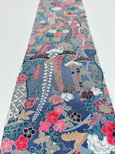 画像をギャラリービューアに読み込む, 縮緬友禅・牡丹藤・草花模様【サイドギャザーワンピース】