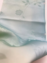 画像をギャラリービューアに読み込む, 華地紋暈し模様【化繊】