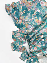 画像をギャラリービューアに読み込む, 浅葱色扇に蝶草花模様【長丈シュッケニ】【日本橋三越品】