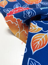 画像をギャラリービューアに読み込む, 手染め牡丹模様縮緬【サイドギャザーワンピース】