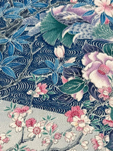 画像をギャラリービューアに読み込む, 鬼しぼ縮緬友禅手描き・流水花鳥模様【サイドギャザーワンピース】