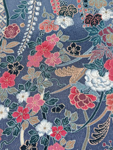 画像をギャラリービューアに読み込む, 縮緬友禅・牡丹藤・草花模様【サイドギャザーワンピース】