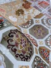 画像をギャラリービューアに読み込む, 蜀江華模様に花菱唐草花模様【あずま型 中】上物