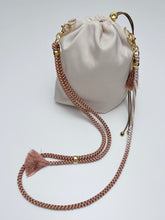 画像をギャラリービューアに読み込む, 絹鼠【ケニ巾着】