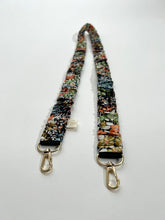 画像をギャラリービューアに読み込む, ①菱に花尽くし模様【ショルダー単品】