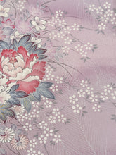 画像をギャラリービューアに読み込む, 大牡丹に金彩縁模様【四つ釦】