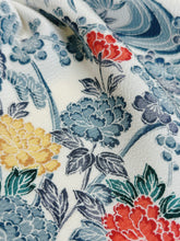 画像をギャラリービューアに読み込む, 茶や辻模様・牡丹流水【ブラウス】