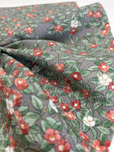 画像をギャラリービューアに読み込む, 縮緬・椿尽くし模様【サイドギャザーワンピース】