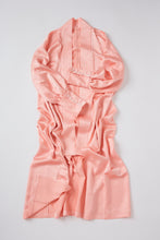 画像をギャラリービューアに読み込む, 菊尽くし地紋模様【六つ釦】