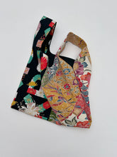 画像をギャラリービューアに読み込む, 型染花鳥模様・小【KBCコラボバッグ】