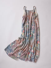 画像をギャラリービューアに読み込む, 鬼しぼ縮緬四季草花模様【サイドギャザーワンピース】