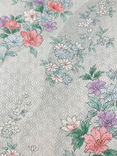 画像をギャラリービューアに読み込む, 麻地紋尽くしに暈し花模様【ギャザータイプ】