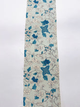 画像をギャラリービューアに読み込む, 唐草花模様・縮緬