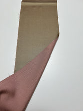 画像をギャラリービューアに読み込む, 刺繍・暈し絣織り・鶸茶色無地【四つ釦】【限定】