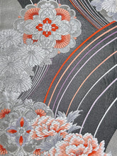 画像をギャラリービューアに読み込む, 曲線絵に唐花牡丹模様②【ケニガマ・小】