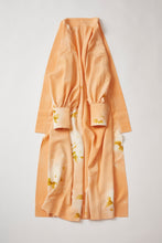 画像をギャラリービューアに読み込む, 散らし斑点に花模様【六つ釦】