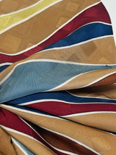 画像をギャラリービューアに読み込む, 幾何学菱地紋に横段模様【M】