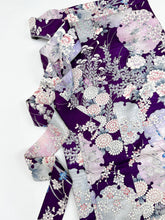 画像をギャラリービューアに読み込む, 流水地紋に雪輪模様草花尽くし【長丈シュッケニ・丈91㎝】