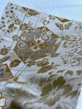 画像をギャラリービューアに読み込む, 花蝶唐草模様金銀糸【あずま型 中】特上