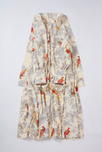 画像をギャラリービューアに読み込む, 金彩縁に枝花鳥模様【六つ釦】