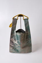 画像をギャラリービューアに読み込む, 麹塵染・渡路文金糸引箔【ケニショ・大】