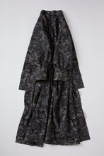 画像をギャラリービューアに読み込む, 抽象花模様尽くし大島紬【四つ釦】