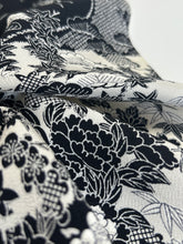 画像をギャラリービューアに読み込む, 四季の草花に風景模様【ティアード】