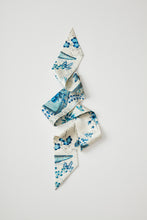 画像をギャラリービューアに読み込む, 【短】割れ地紋に金彩大花舟模様