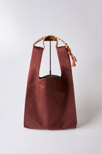 画像をギャラリービューアに読み込む, 流水地に花唐草模様金糸【ケニショ・大】