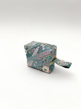 画像をギャラリービューアに読み込む, 辻ヶ花模様【中】